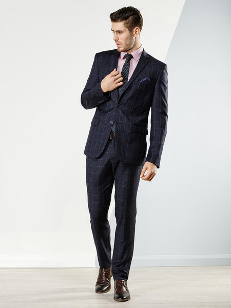 Belton | Suit